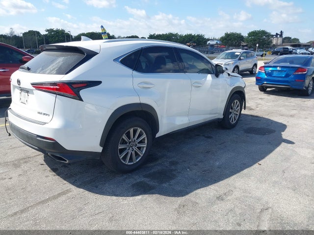 Lexus NX