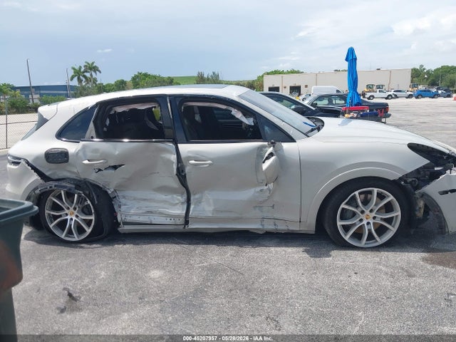 Porsche Cayenne S