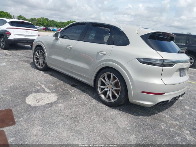 Porsche Cayenne S