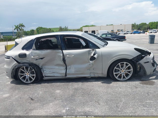 Porsche Cayenne S