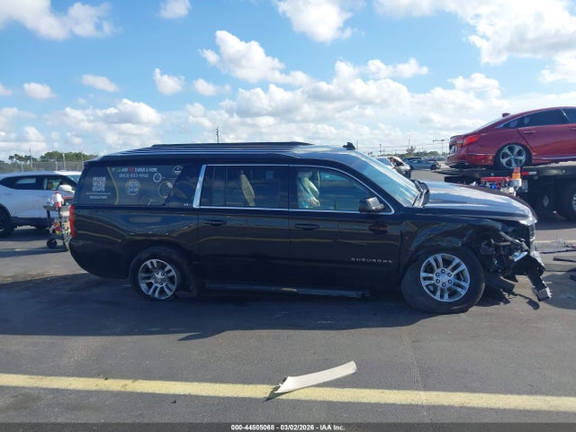 Chevrolet Suburban Lt