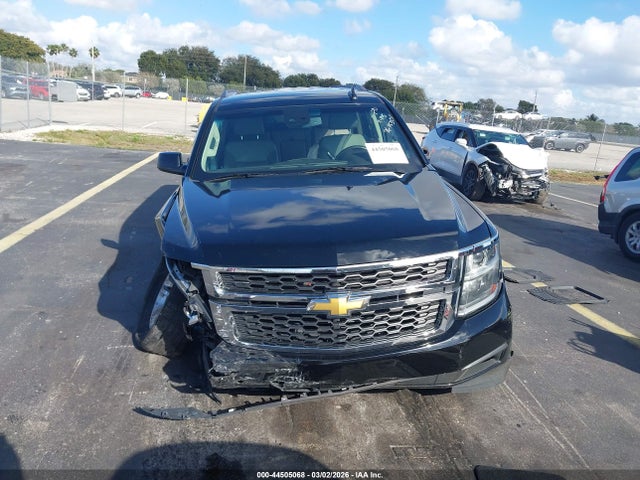 Chevrolet Suburban Lt