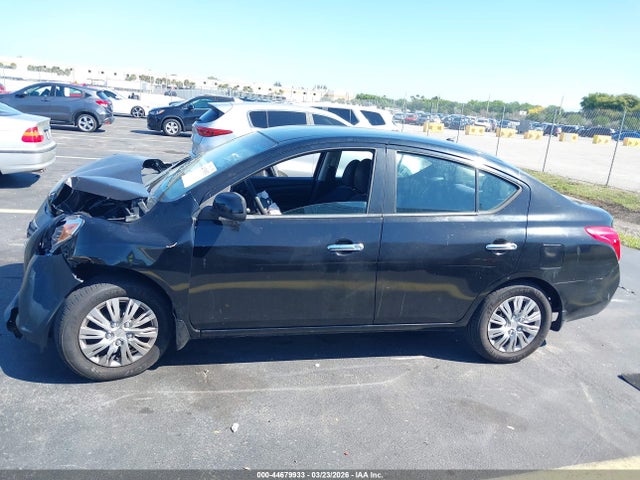 Nissan Versa 1.6 Sv