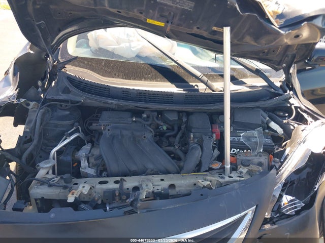 Nissan Versa 1.6 Sv