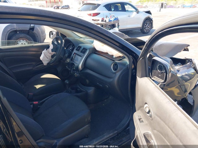 Nissan Versa 1.6 Sv