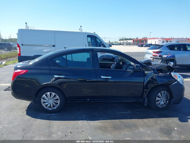 Nissan Versa 1.6 Sv