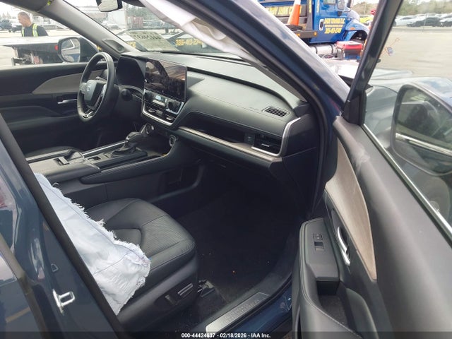 Toyota Grand Highlander Limited