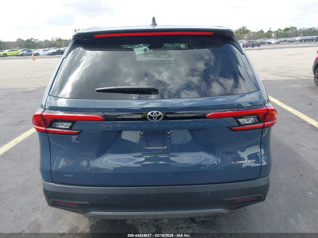 Toyota Grand Highlander Limited