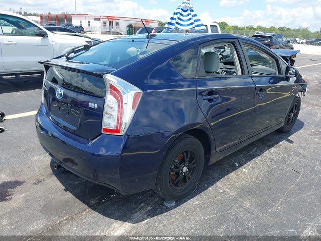 Toyota Prius Four