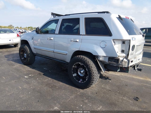 Jeep Grand Cherokee Laredo