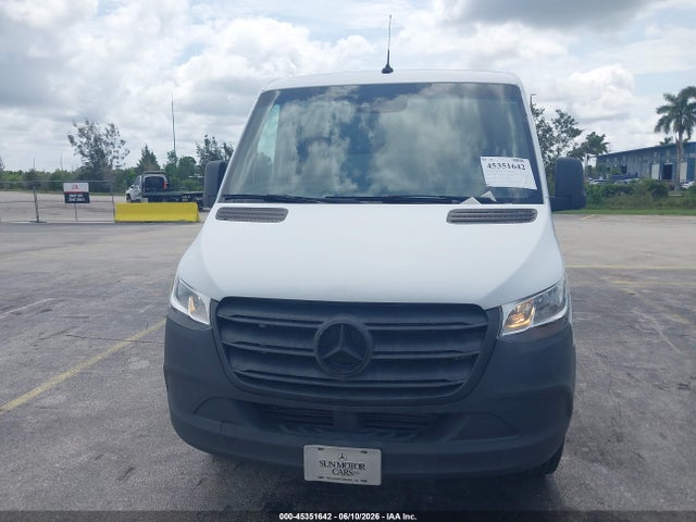 Mercedes-Benz Sprinter 2500 Standard Roof I4