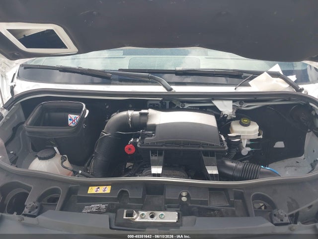 Mercedes-Benz Sprinter 2500 Standard Roof I4