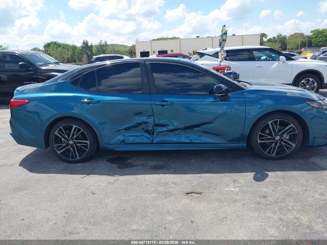 Toyota Camry Xse
