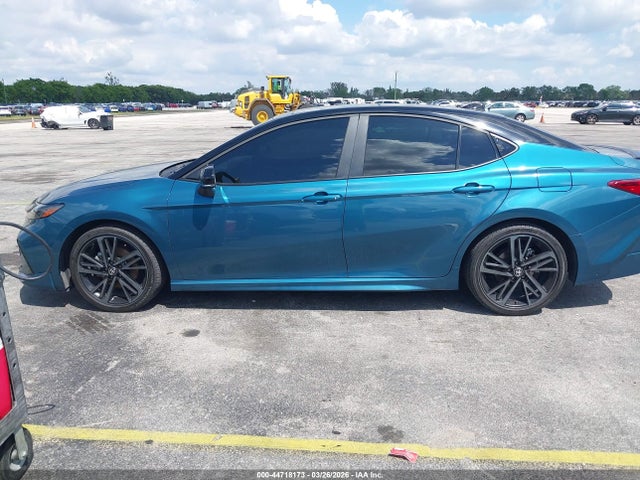 Toyota Camry Xse