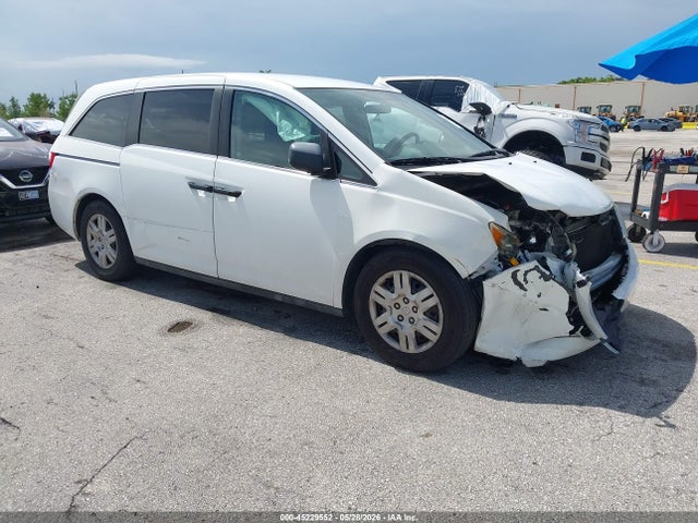 Salvage Honda Odyssey Image
