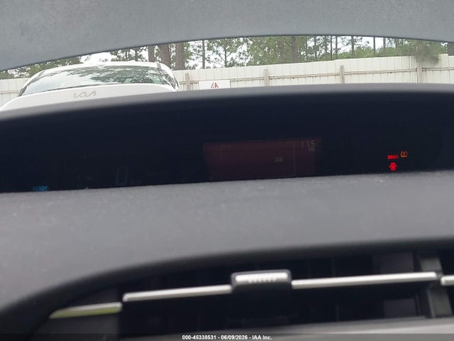 Toyota Prius Two