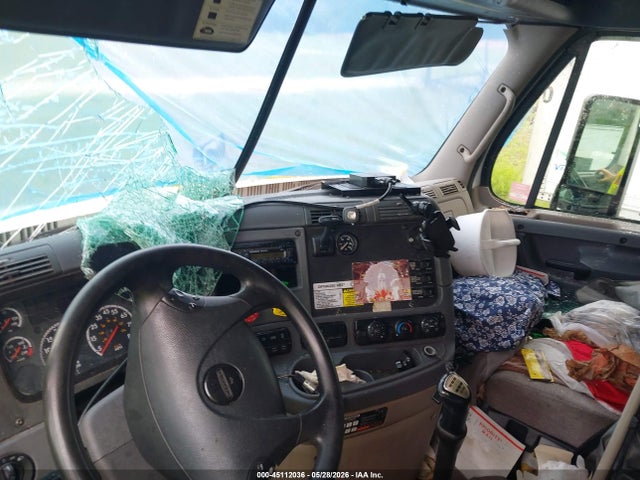 Freightliner Cascadia 125
