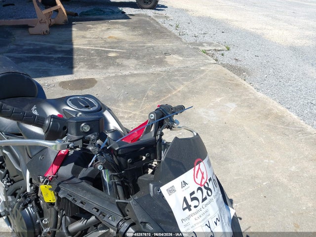 Kawasaki Ex650 N