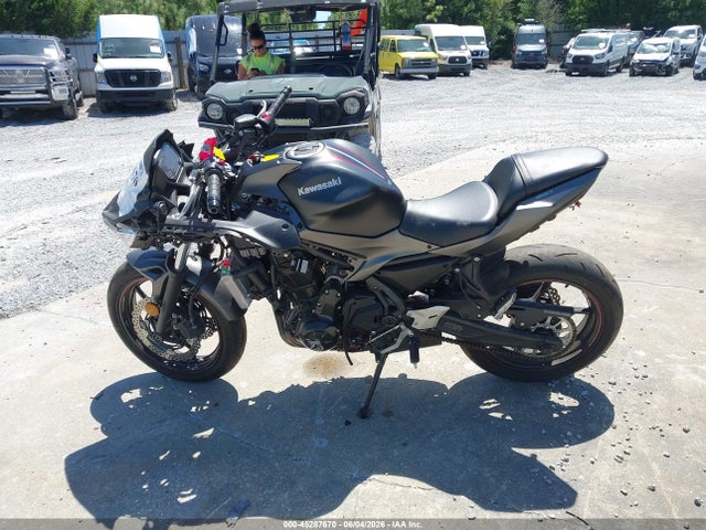 Kawasaki Ex650 N