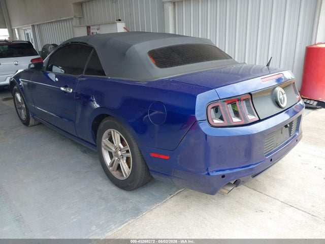 Ford Mustang V6