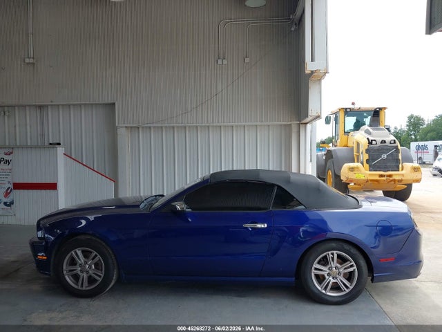 Ford Mustang V6