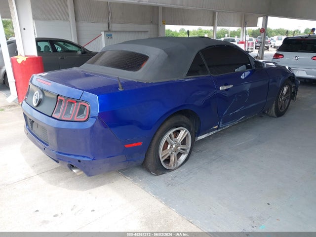 Ford Mustang V6