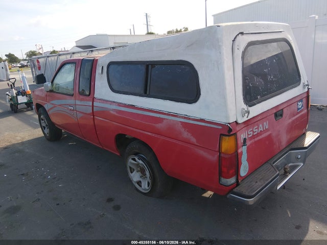 Nissan 4x2 Truck