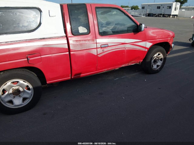 Nissan 4x2 Truck