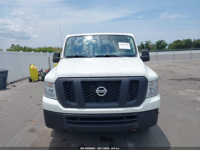Nissan Nv S V6
