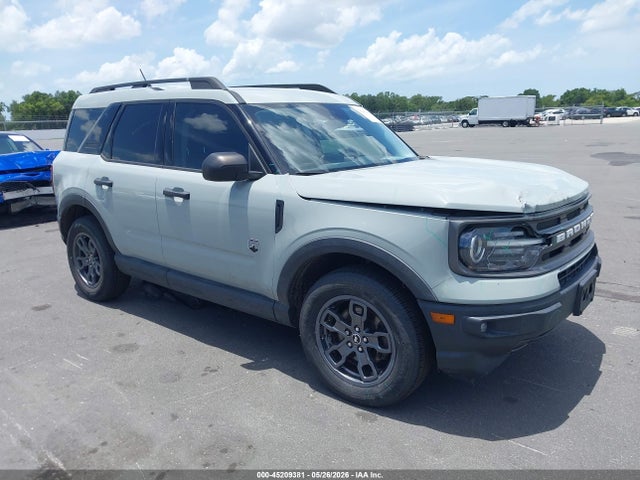 Salvage Ford Bronco Image