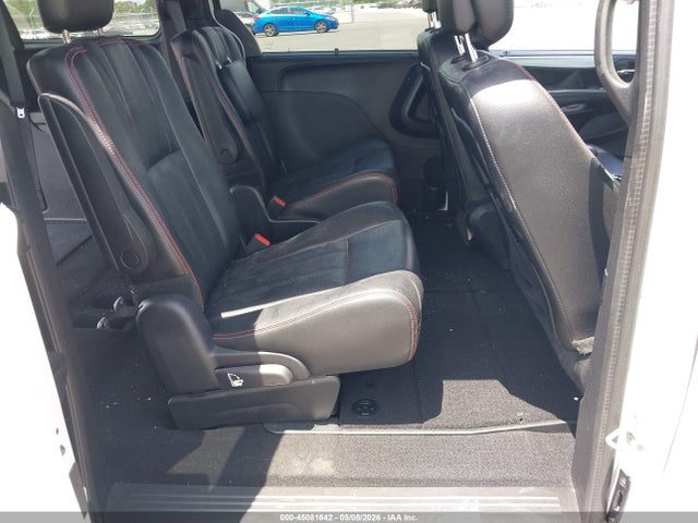 Dodge Grand Caravan Gt
