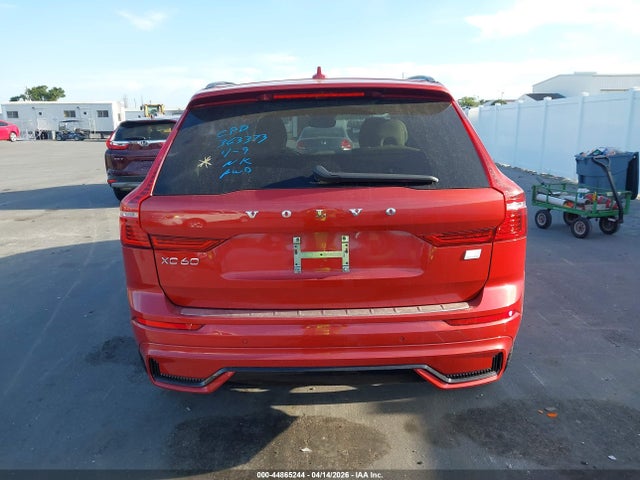 Volvo Xc60 Recharge Plug-in Hybrid T8 Ultimate Dark Theme