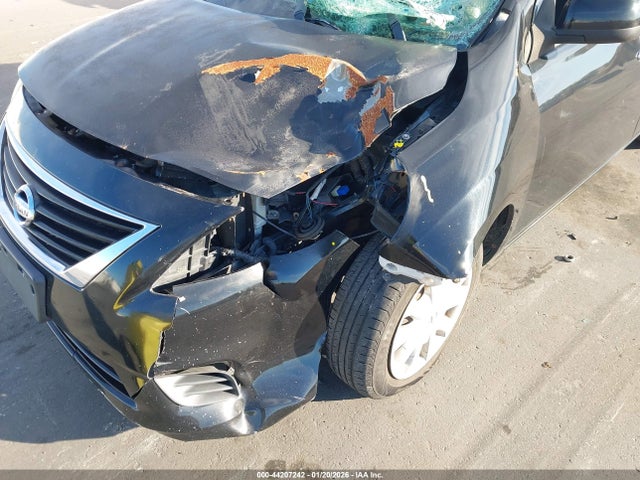 Nissan Versa 1.6 Sv