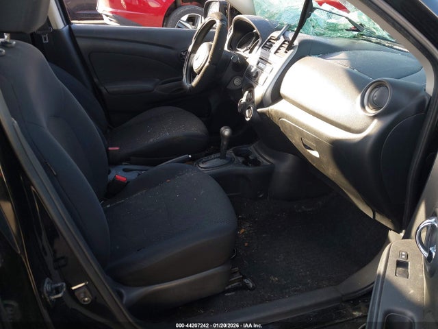 Nissan Versa 1.6 Sv