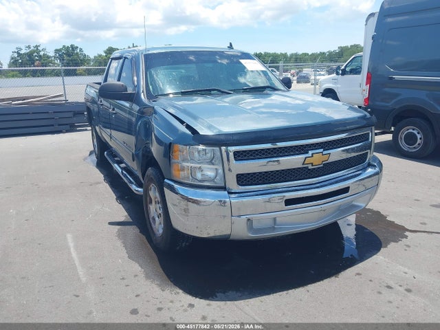 Salvage Chevrolet Silverado 1500 Image
