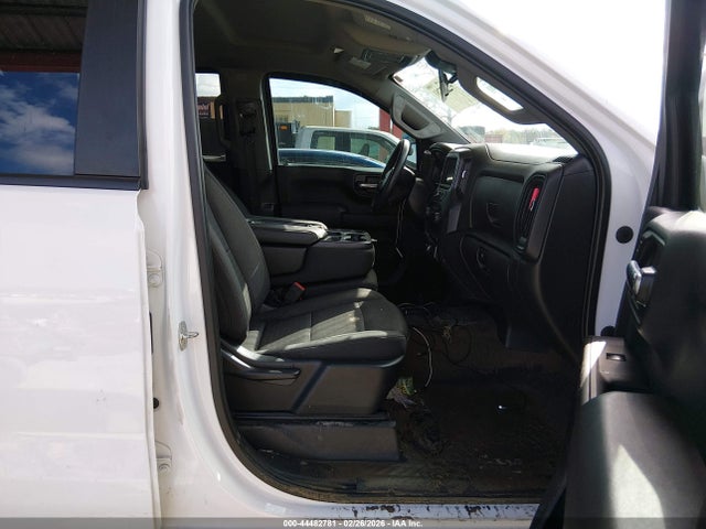 Chevrolet Silverado 1500 2wd  Short Bed Custom