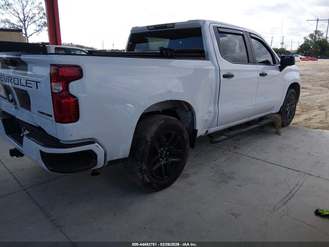 Chevrolet Silverado 1500 2wd  Short Bed Custom