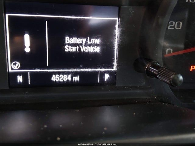 Chevrolet Silverado 1500 2wd  Short Bed Custom