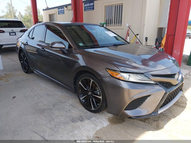 Toyota Camry Xse