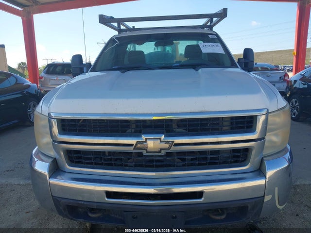 Chevrolet Silverado 2500 Work Truck