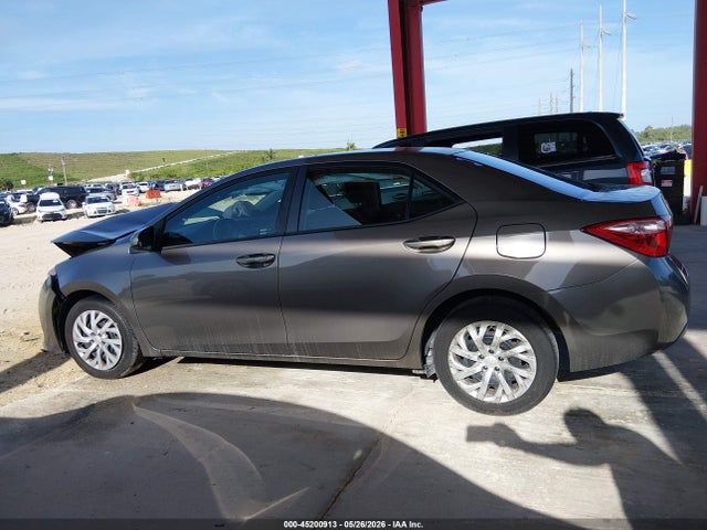 Toyota Corolla Le
