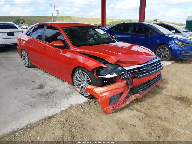Salvage Volkswagen Jetta Image