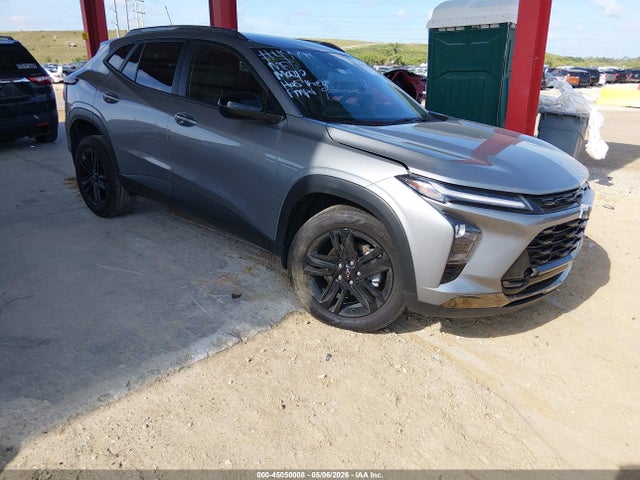 Salvage Chevrolet Trax Image