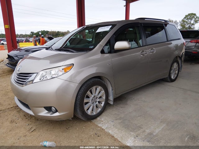 Toyota Sienna Xle 7 Passenger