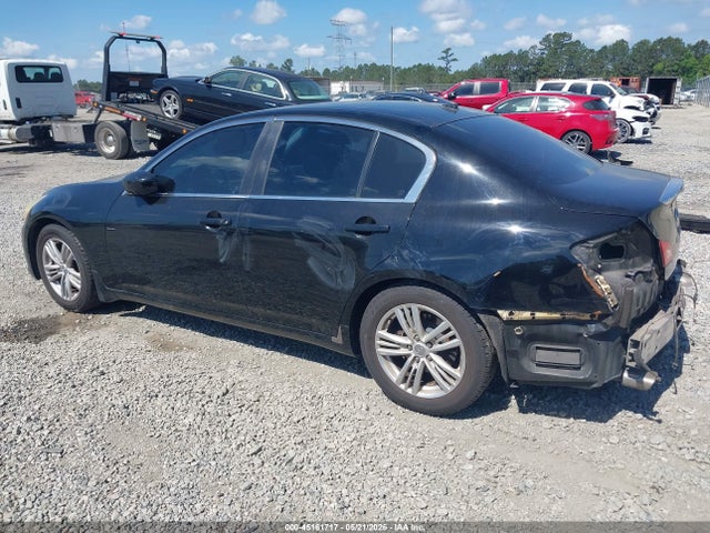 INFINITI G37 Journey