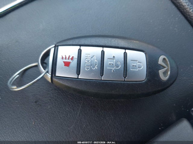 INFINITI G37 Journey