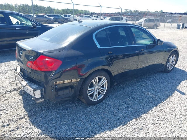 INFINITI G37 Journey