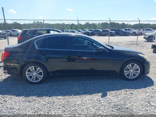 INFINITI G37 Journey