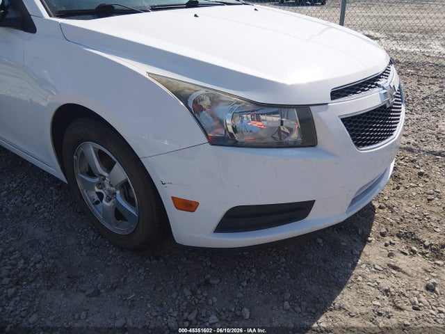 Chevrolet Cruze 1lt Auto