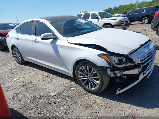 Salvage Hyundai Genesis Image